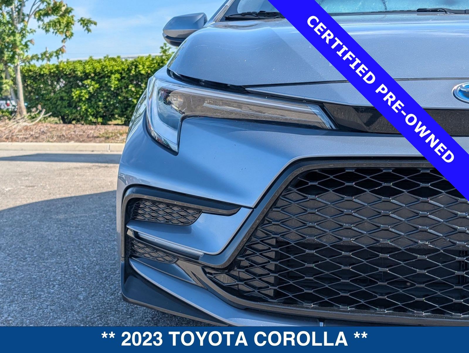 Used 2023 Toyota Corolla SE FWD image 9