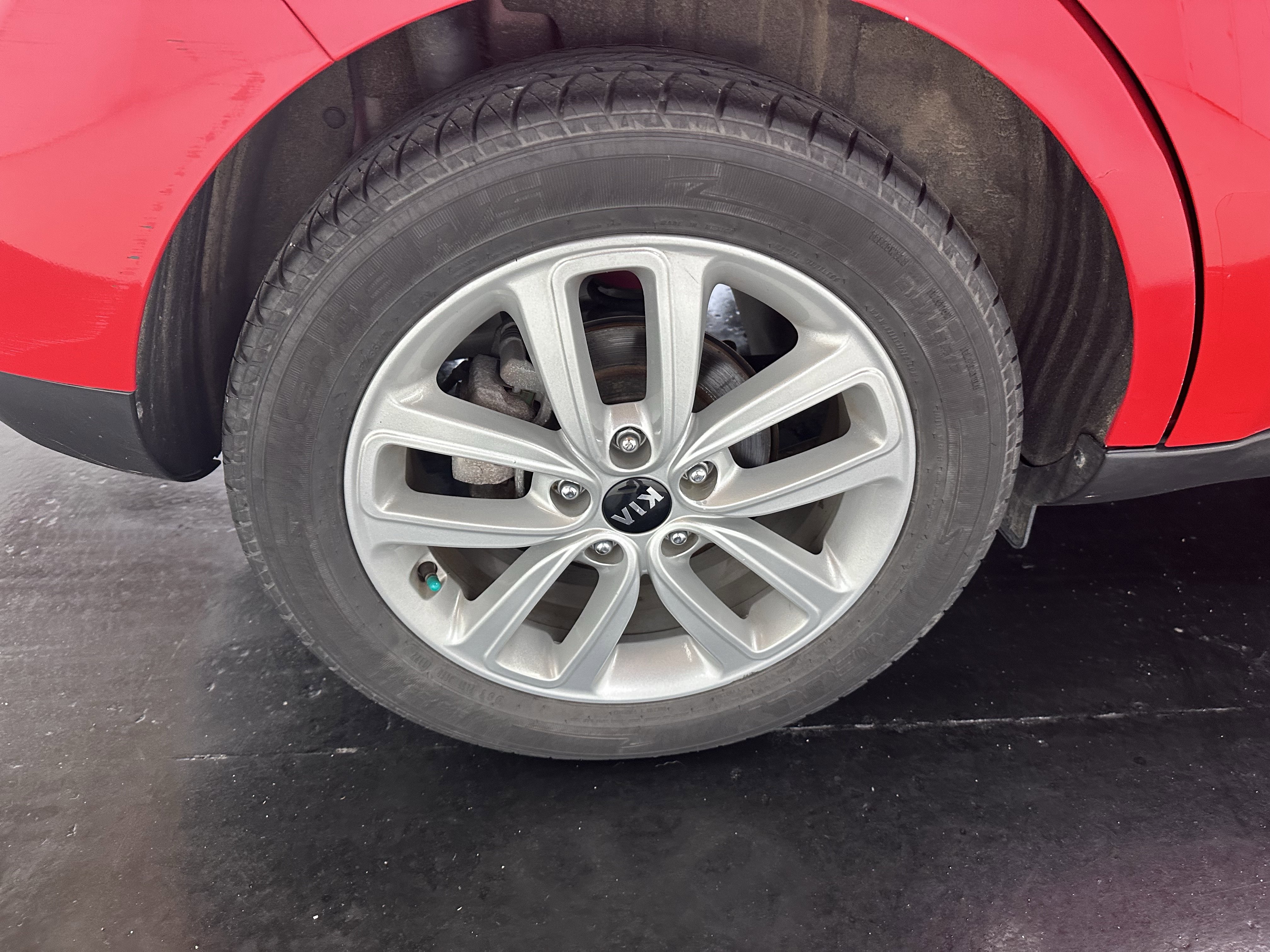 Used 2018 Kia Soul + image 19