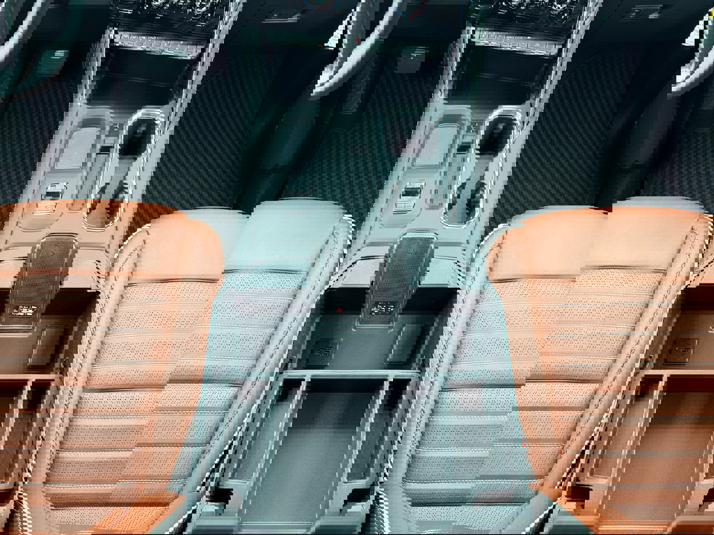 New 2026 GMC Sierra 2500 Denali Ultimate w/ Max Trailering Package image 21