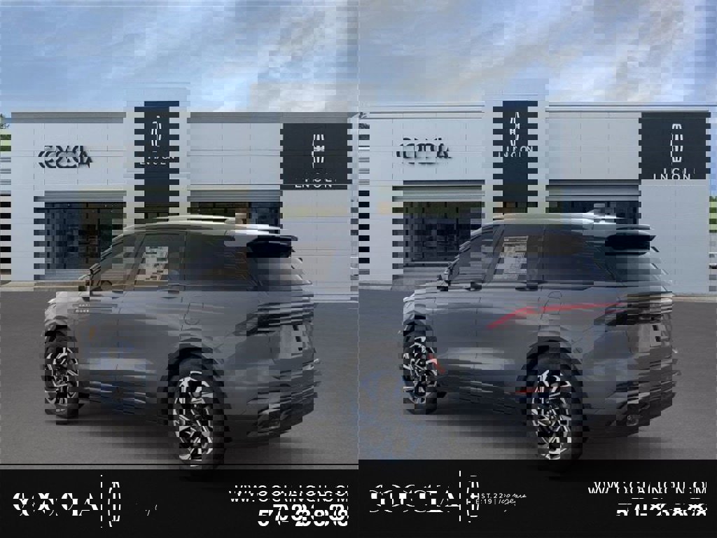 New 2025 Lincoln Nautilus Premier w/ Jet Appearance Package image 4