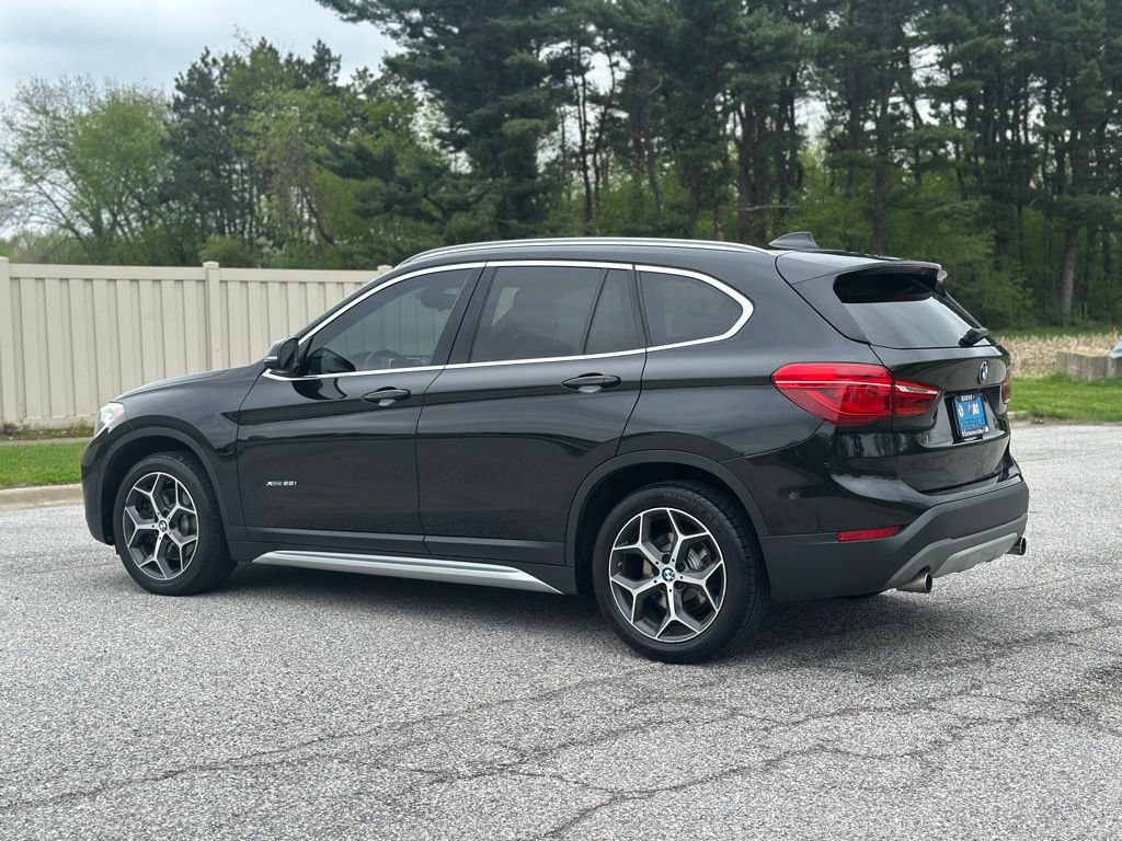 Used 2018 BMW X1 xDrive28i AWD/4WD image 7