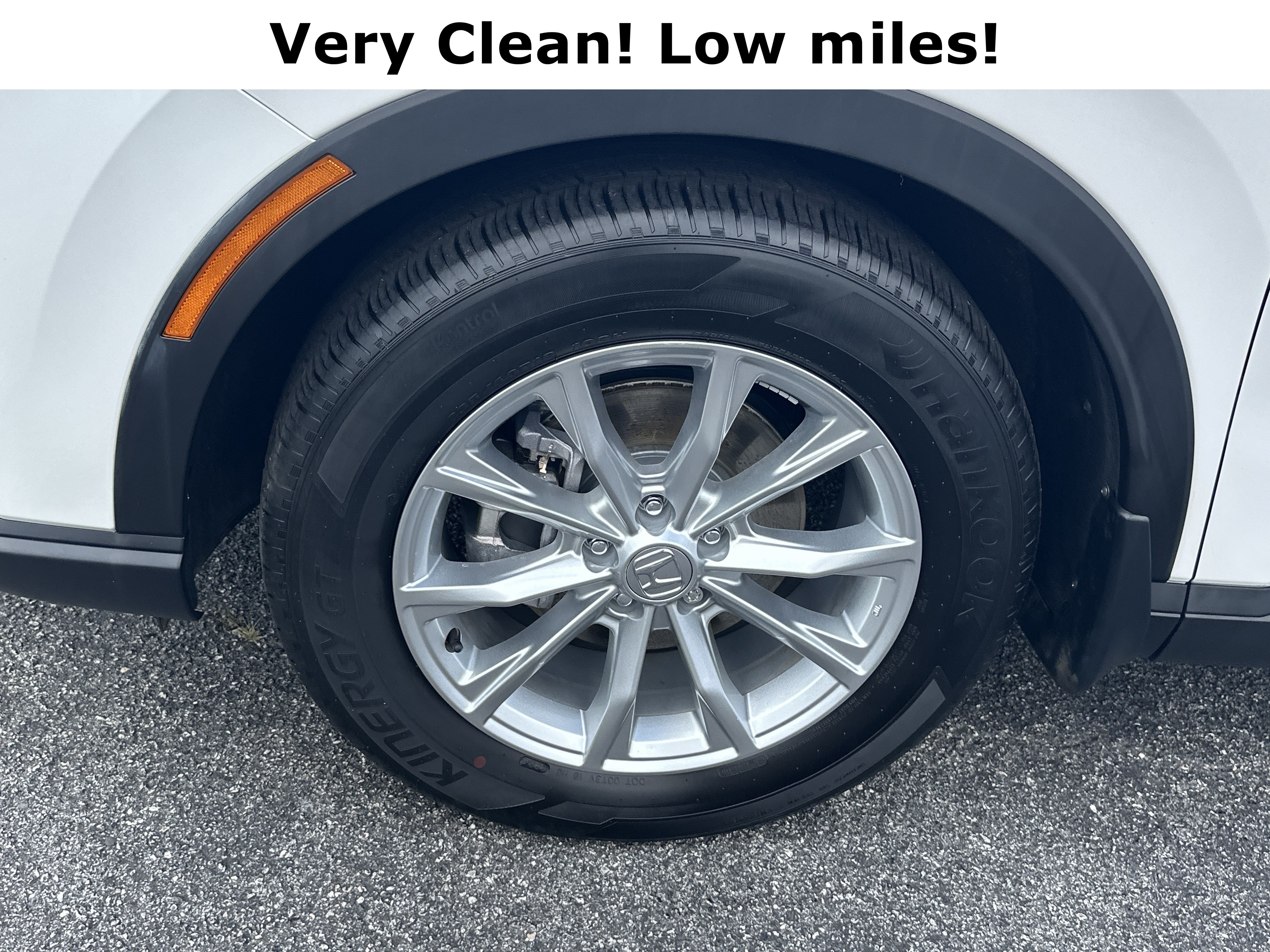 Used 2025 Honda CR-V EX image 11