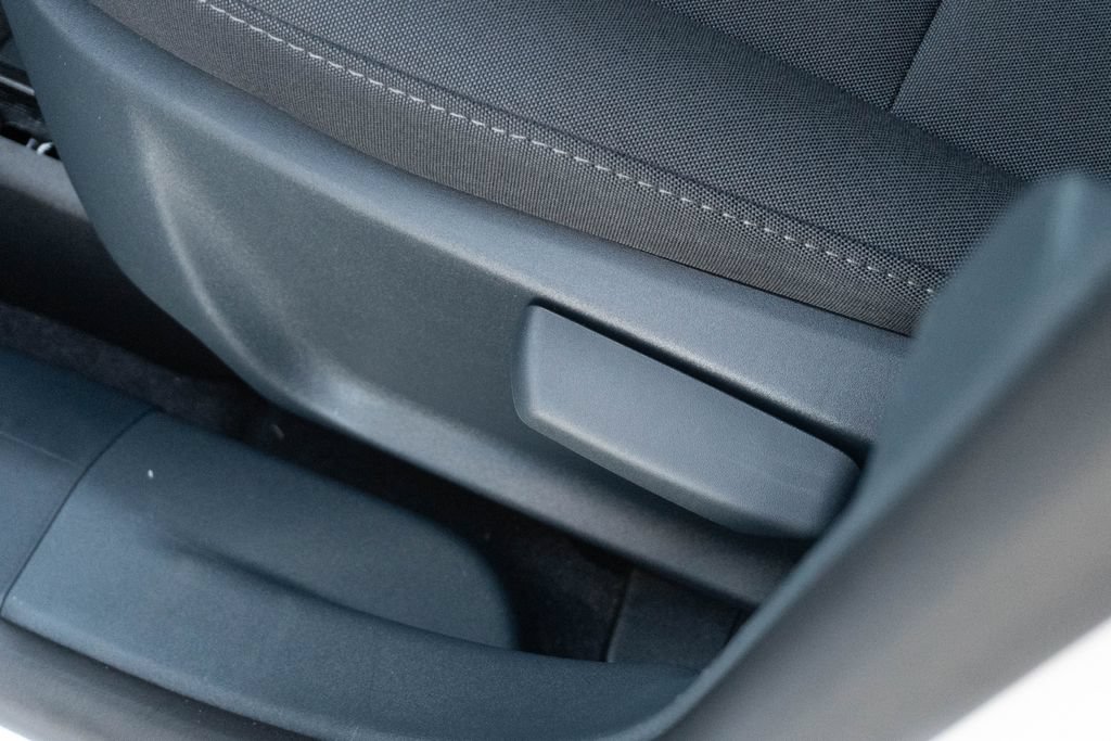 Used 2025 Ford Maverick XL FWD image 13