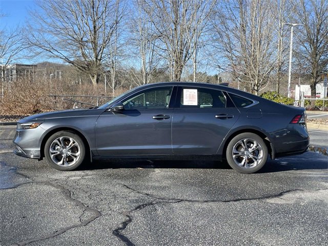 Used 2023 Honda Accord EX-L image 2