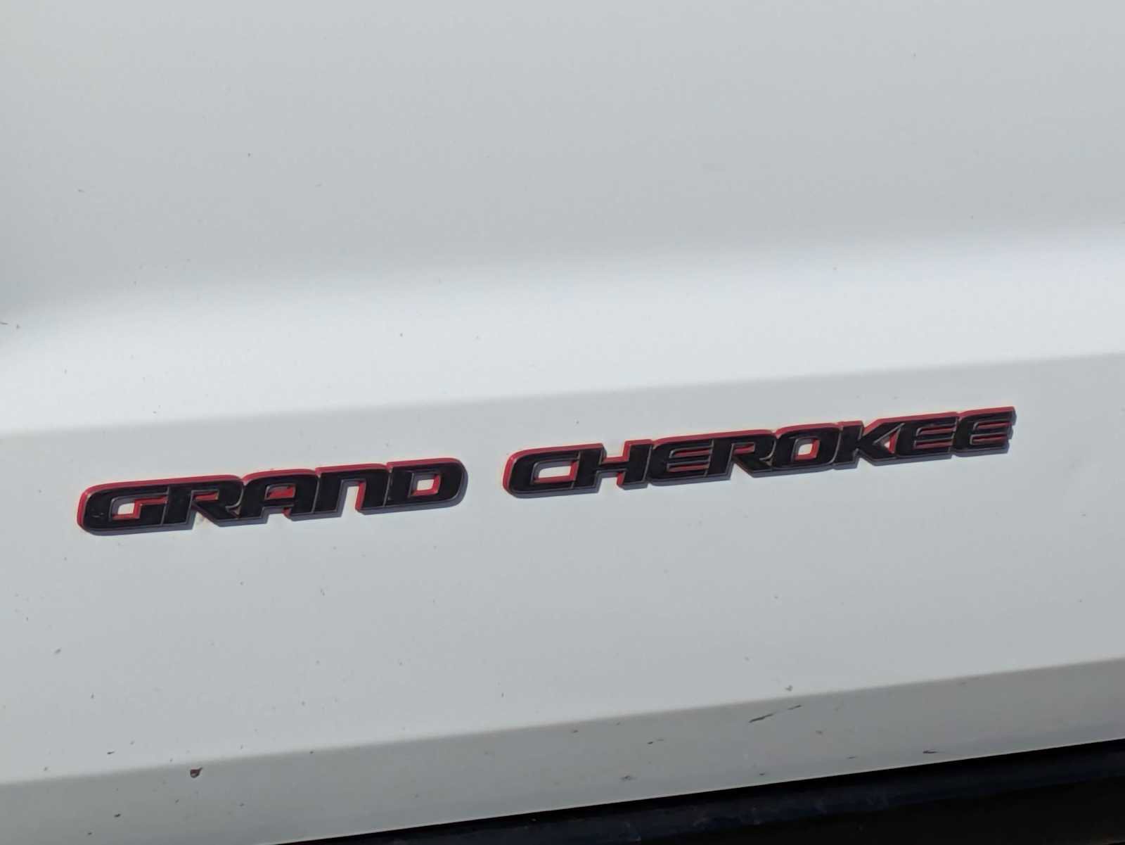 Used 2020 Jeep Grand Cherokee Trailhawk w/ Trailhawk Luxury Group image 12