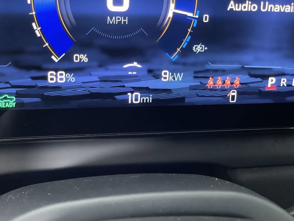 New 2025 Chevrolet Silverado EV LT image 15