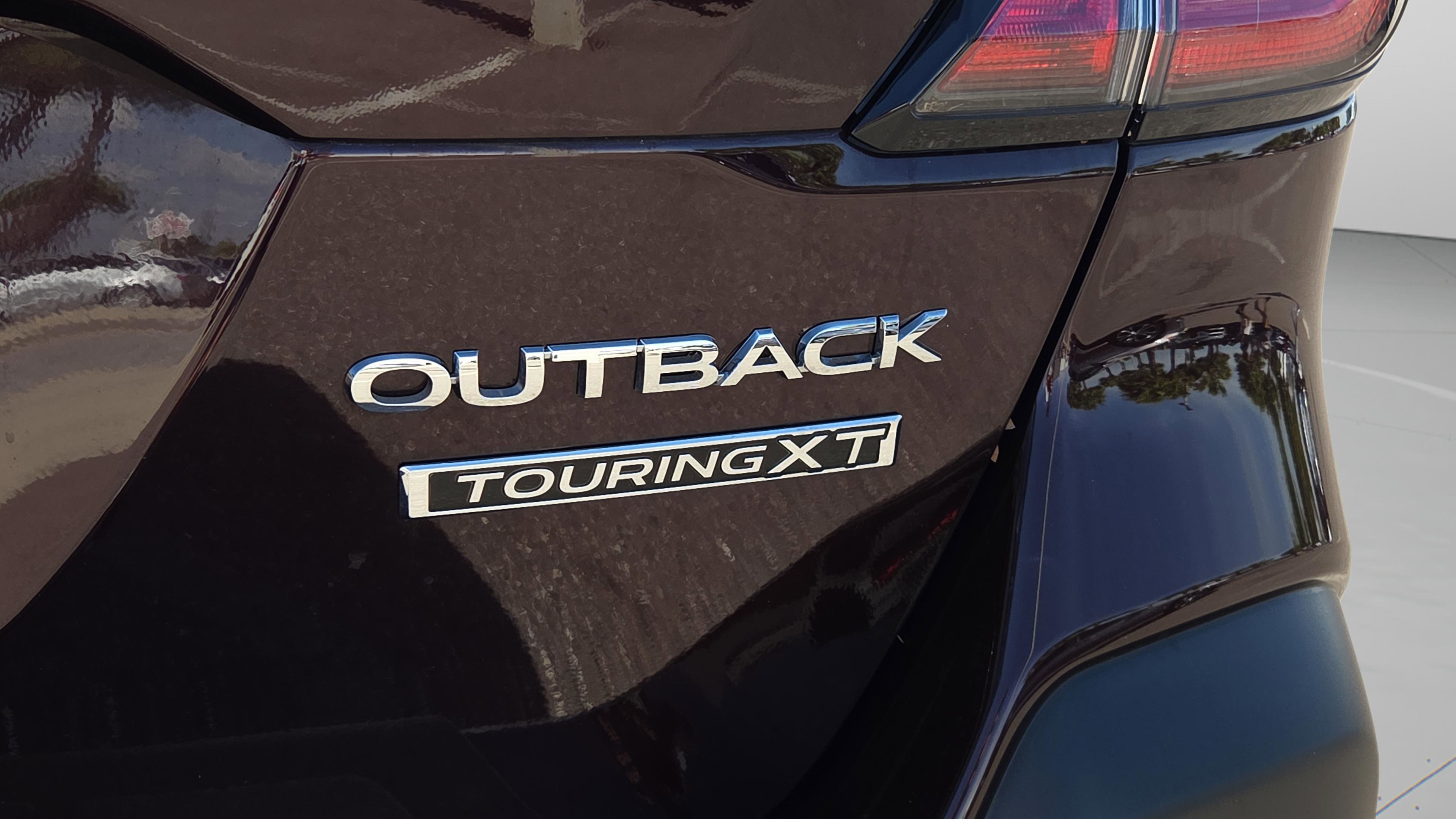 Used 2025 Subaru Outback Touring XT w/ Popular Package #2 image 14