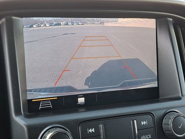 Used 2022 GMC Canyon AT4 w/ Trailering Package image 17