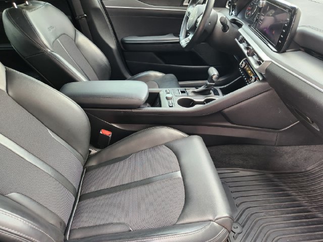 Used 2024 Kia K5 GT-Line w/ GT-Line Premium Package FWD image 13