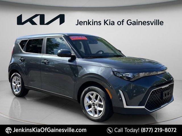 Used 2025 Kia Soul LX w/ LX Technology Package
