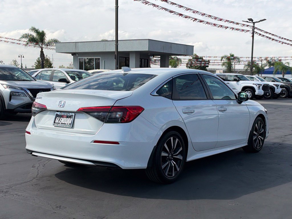 Used 2024 Honda Civic EX image 11
