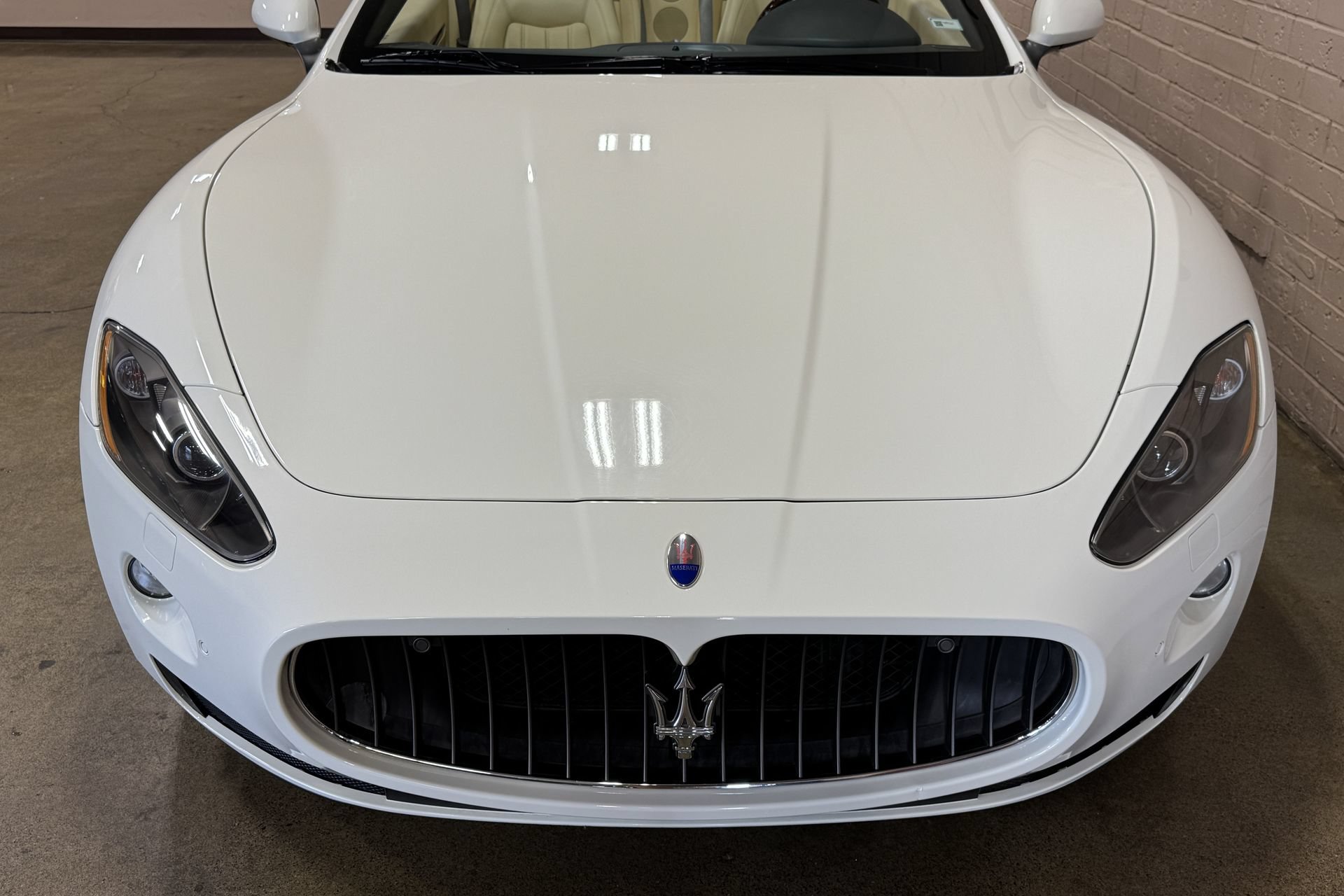 Used 2011 Maserati GranTurismo Convertible RWD image 25