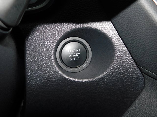 Used 2025 Toyota Corolla Cross XLE w/ Convenience Package image 32