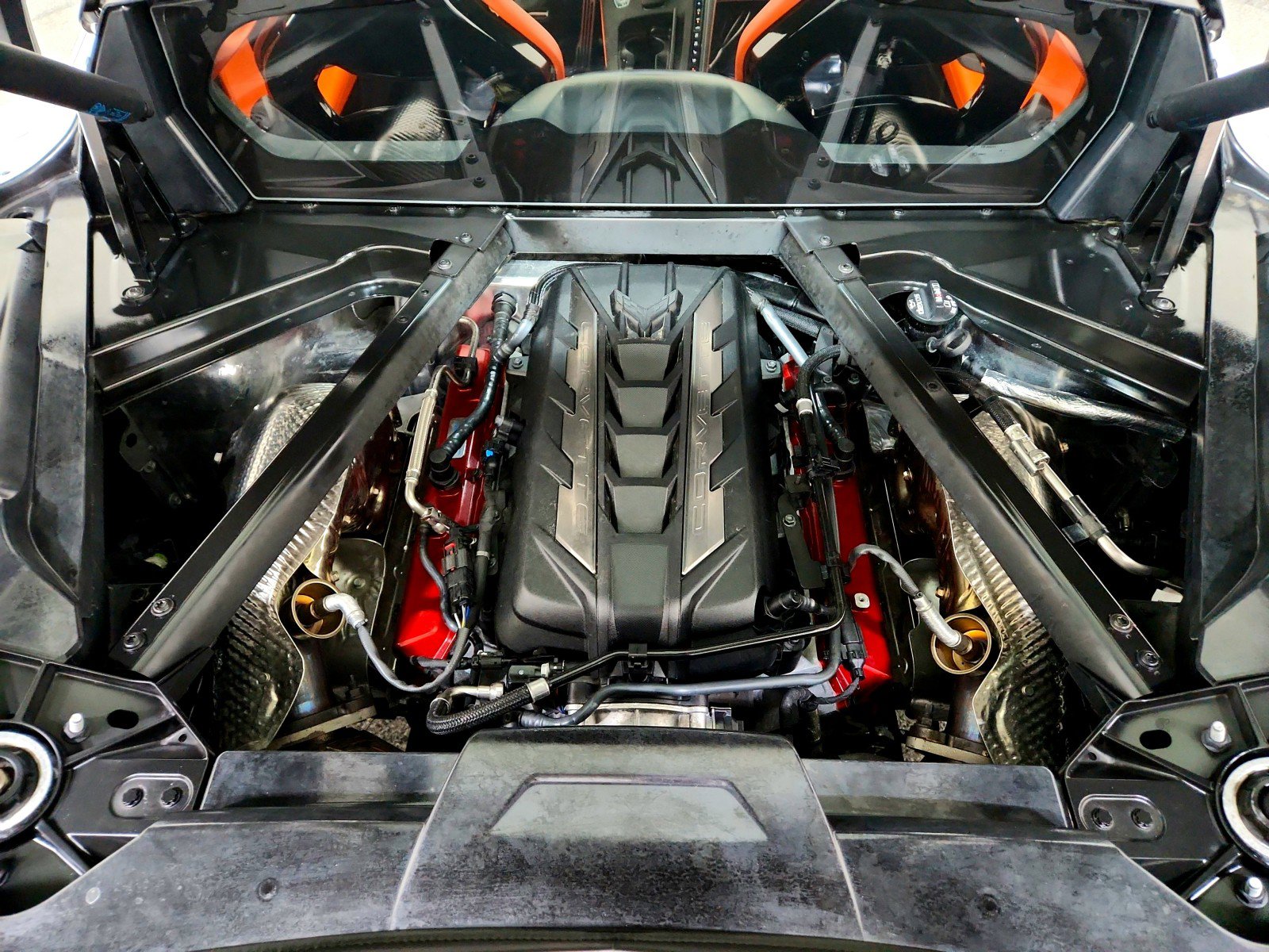 Used 2025 Chevrolet Corvette Stingray Premium Cpe w/ Z51 Performance Package image 29