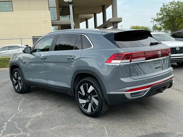 Certified 2024 Volkswagen Atlas Cross Sport SEL AWD/4WD image 5