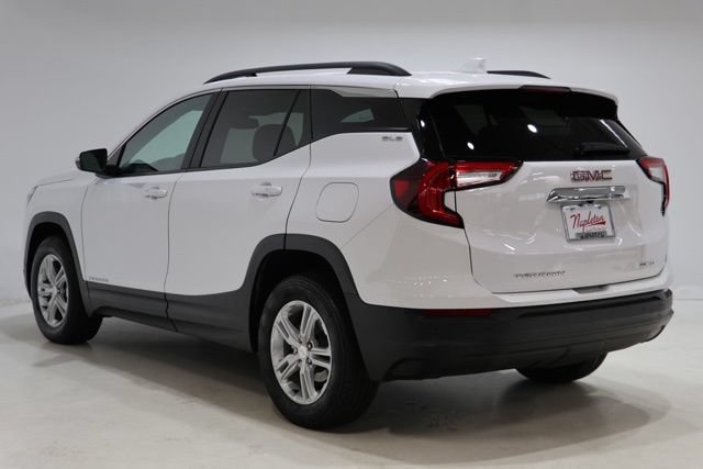 Used 2024 GMC Terrain SLE w/ Driver Convenience Package AWD/4WD image 6