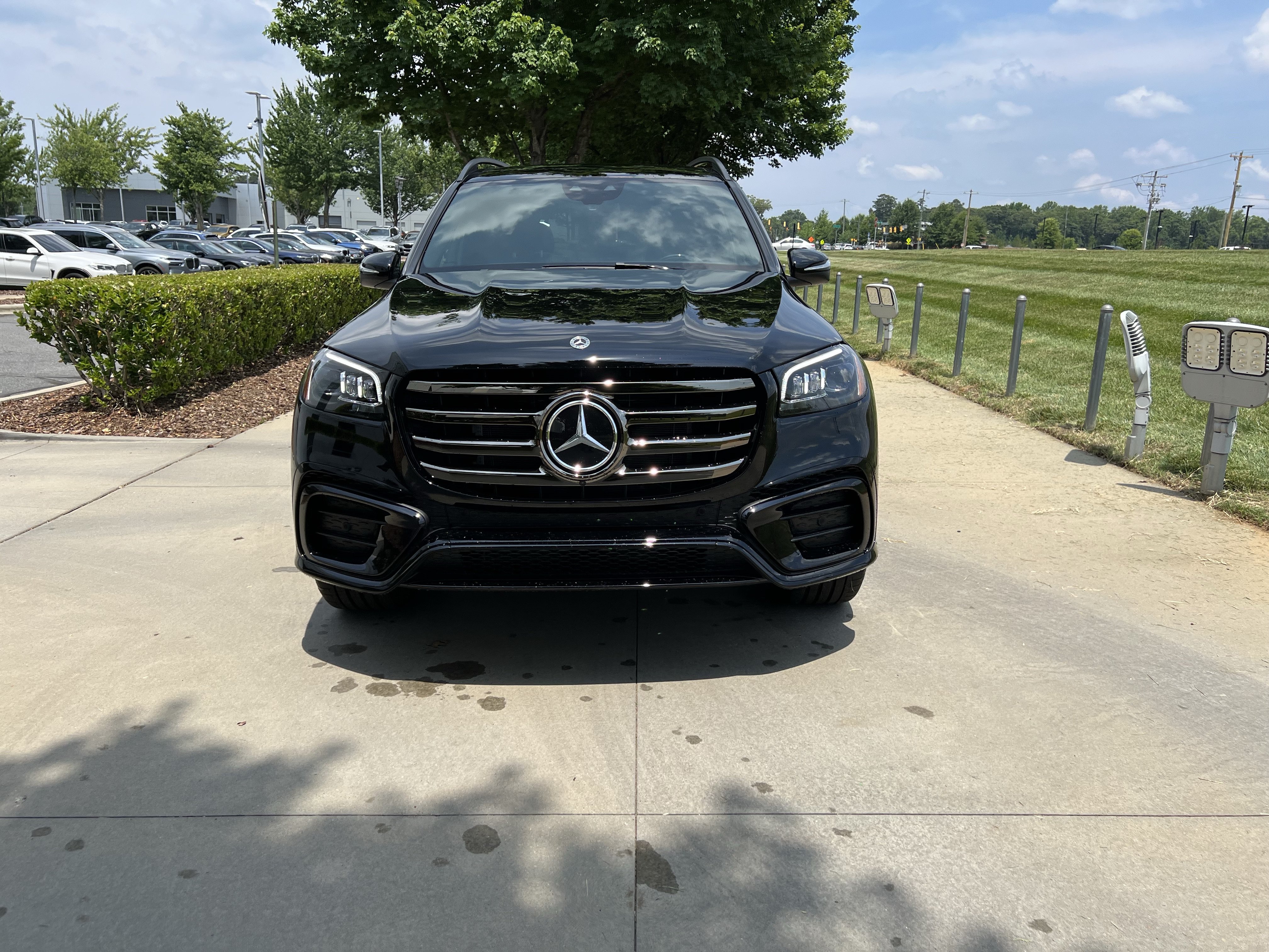 New 2026 Mercedes-Benz GLS 450 4MATIC image 3