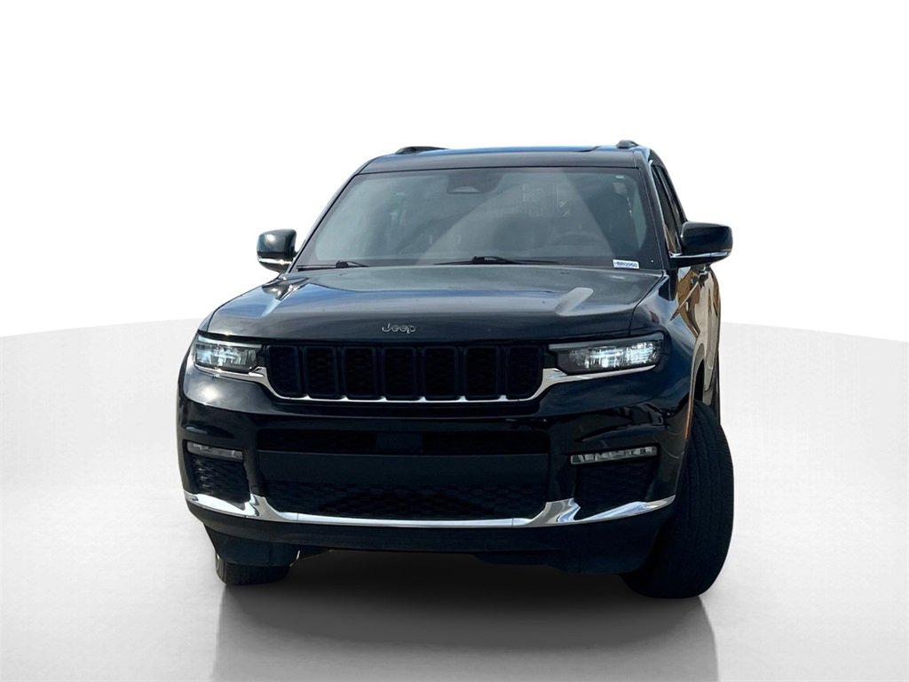 Used 2024 Jeep Grand Cherokee L Limited image 2