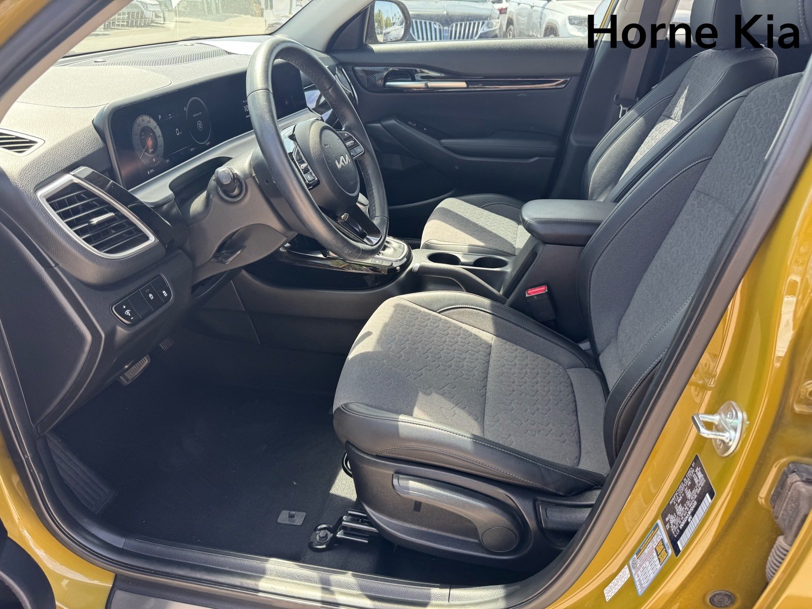 Certified 2024 Kia Seltos S FWD image 10