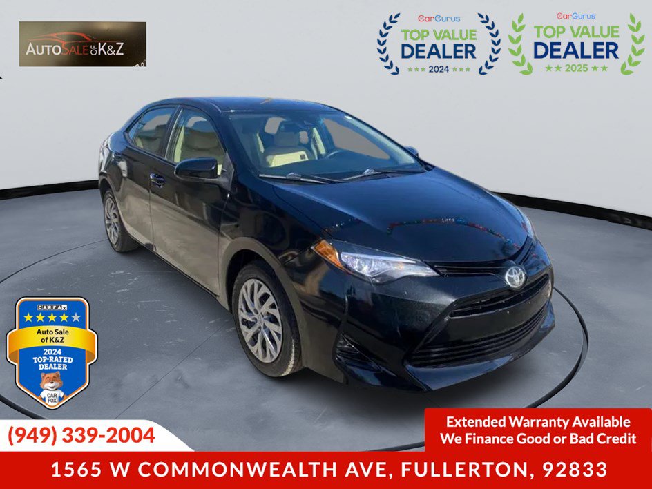 Used 2017 Toyota Corolla LE FWD image 2