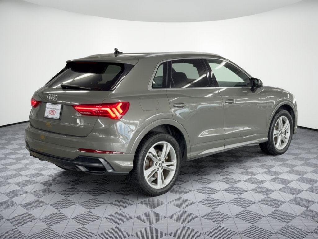 Used 2022 Audi Q3 2.0T Premium Plus w/ Premium Plus Package AWD/4WD image 9