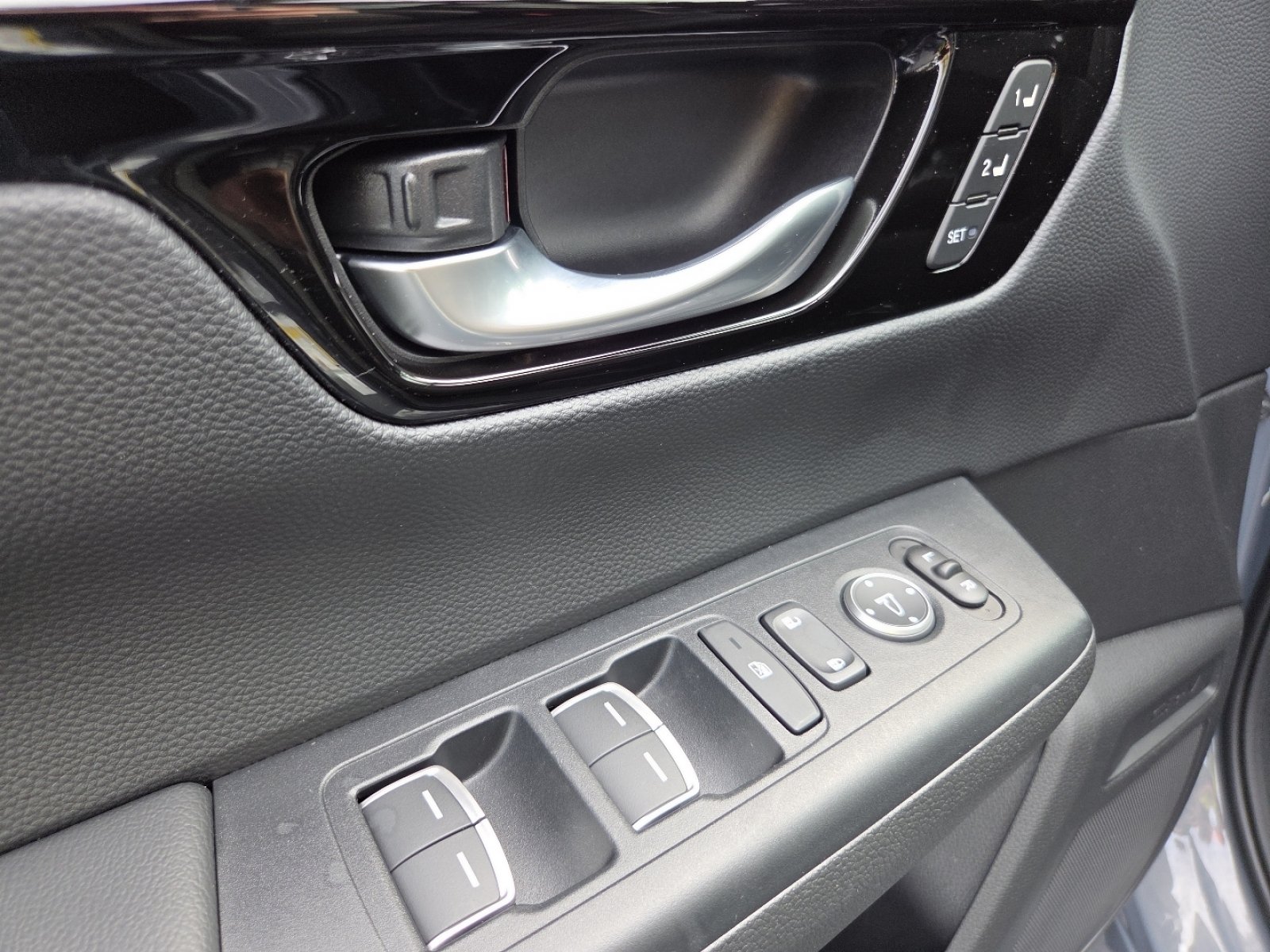 Used 2024 Honda CR-V Sport Touring image 34