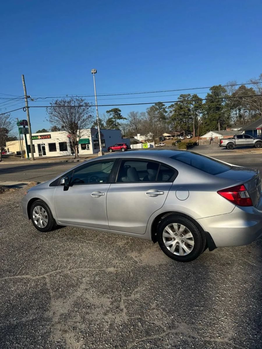 Used 2012 Honda Civic LX image 2