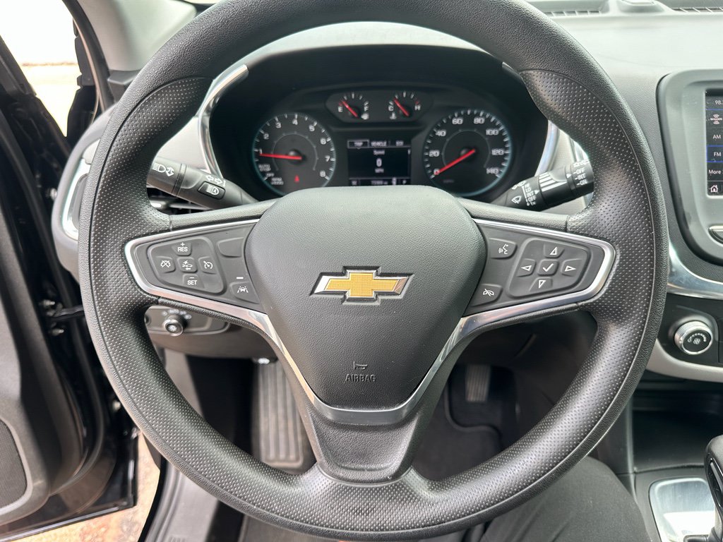 Used 2023 Chevrolet Equinox LS FWD image 9
