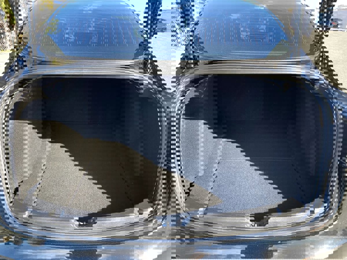 Used 2020 Tesla Model 3 Standard Range Plus image 10