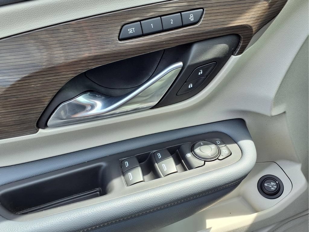 Certified 2023 GMC Terrain Denali w/ LPO, Floor Liner Package AWD/4WD image 11