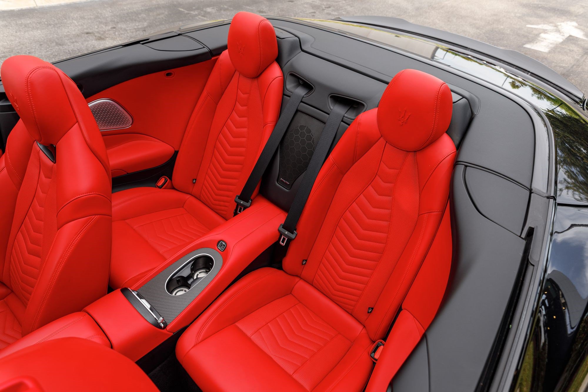 Used 2024 Maserati GranCabrio Trofeo AWD/4WD image 21