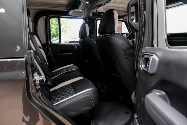 Used 2025 Jeep Gladiator Sport image 78