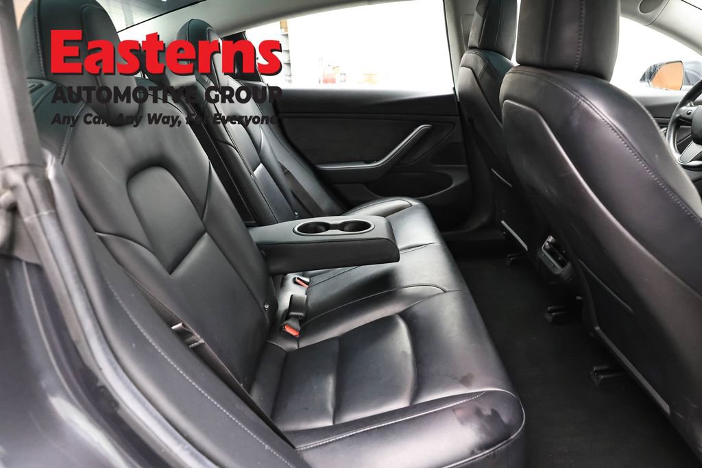 Used 2018 Tesla Model 3 Long Range image 18