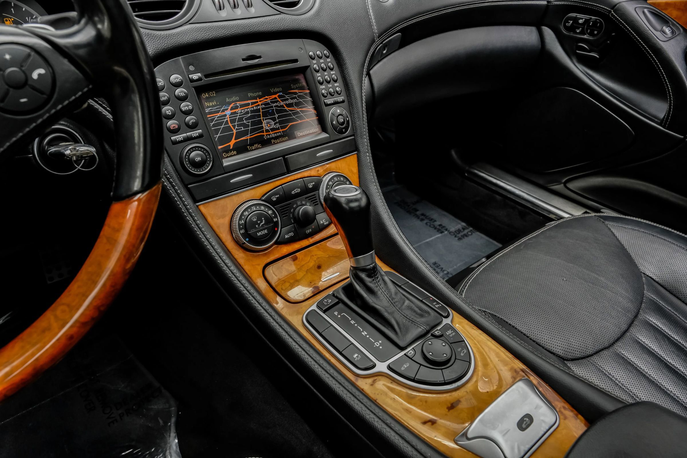 Used 2012 Mercedes-Benz SL 550 image 23