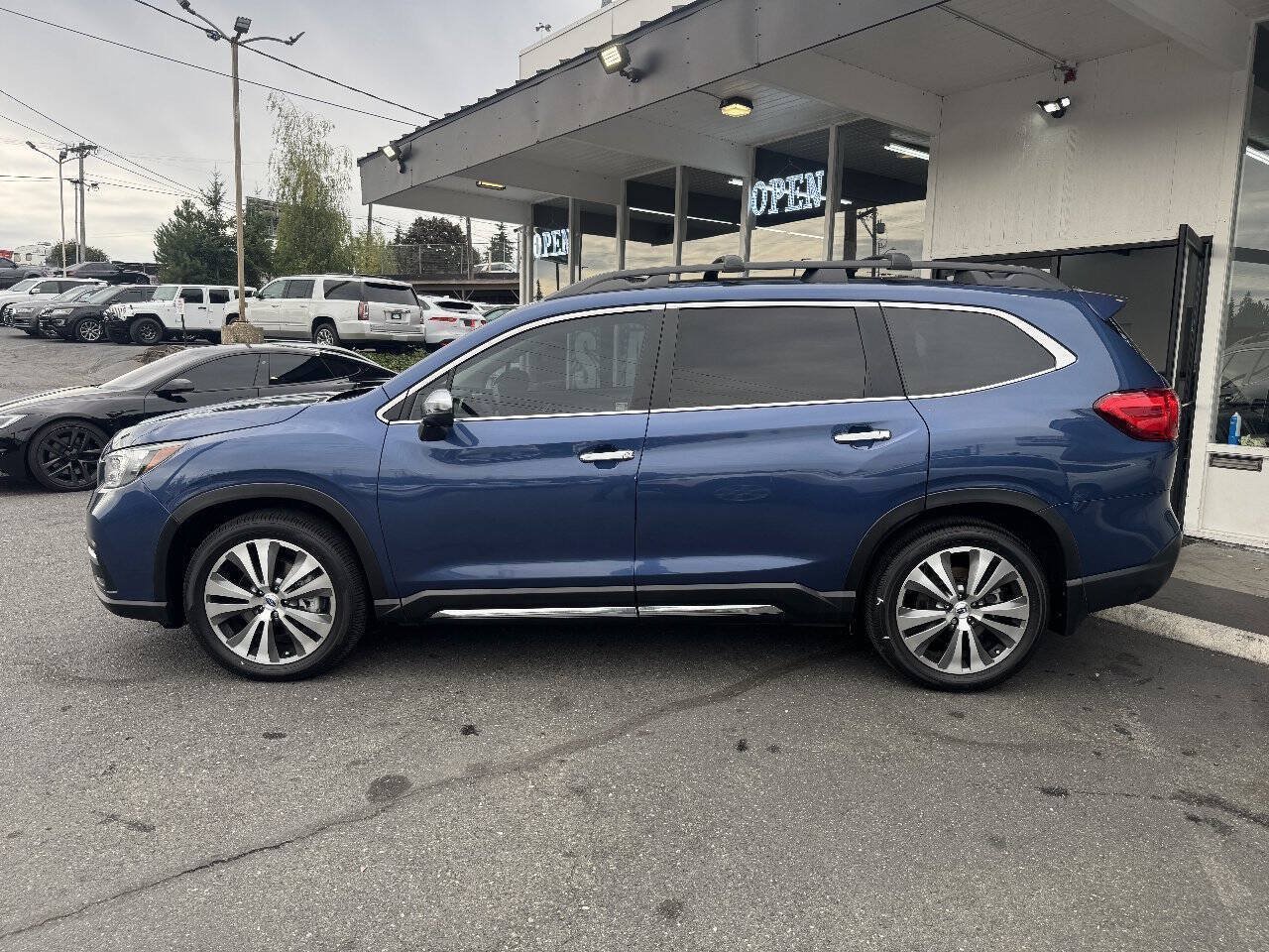 Used 2022 Subaru Ascent Touring AWD/4WD image 3