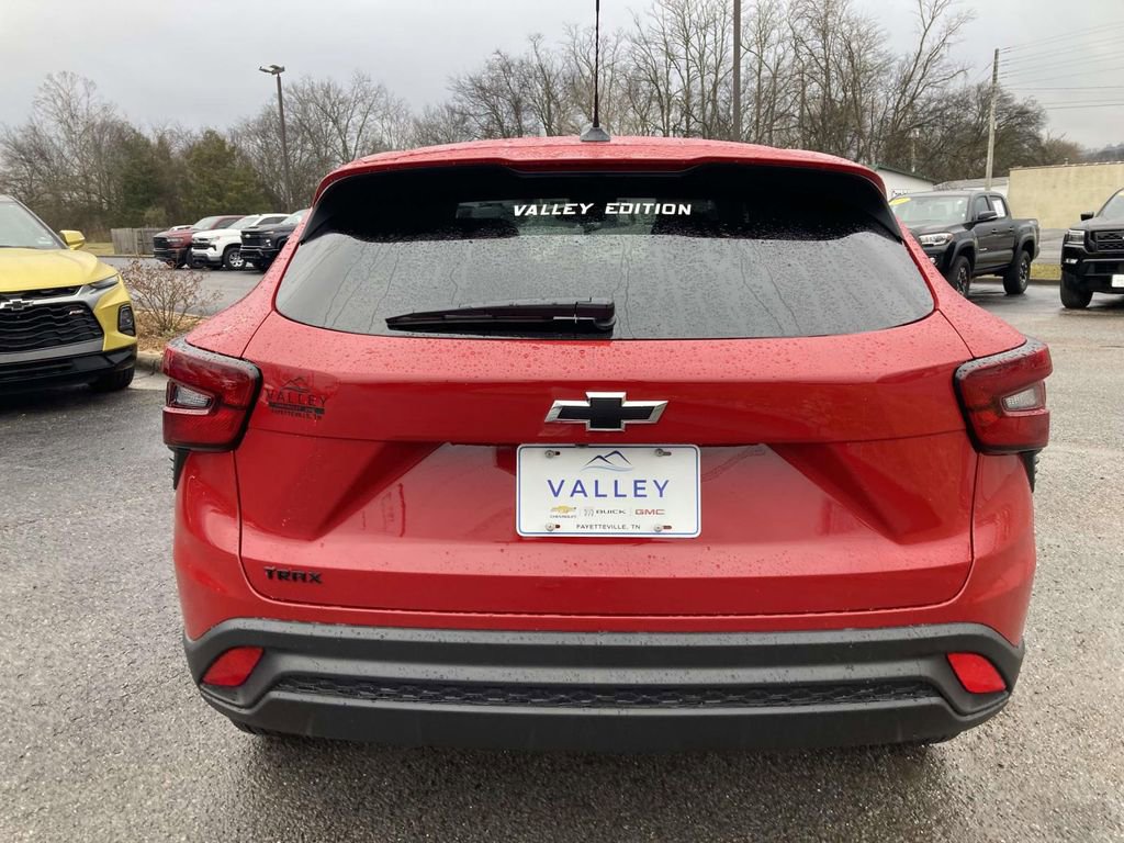New 2026 Chevrolet Trax LS w/ LS Convenience Package image 5