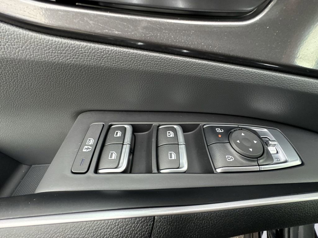 New 2026 Kia Sorento S w/ S Panoramic Sunroof Package FWD image 5