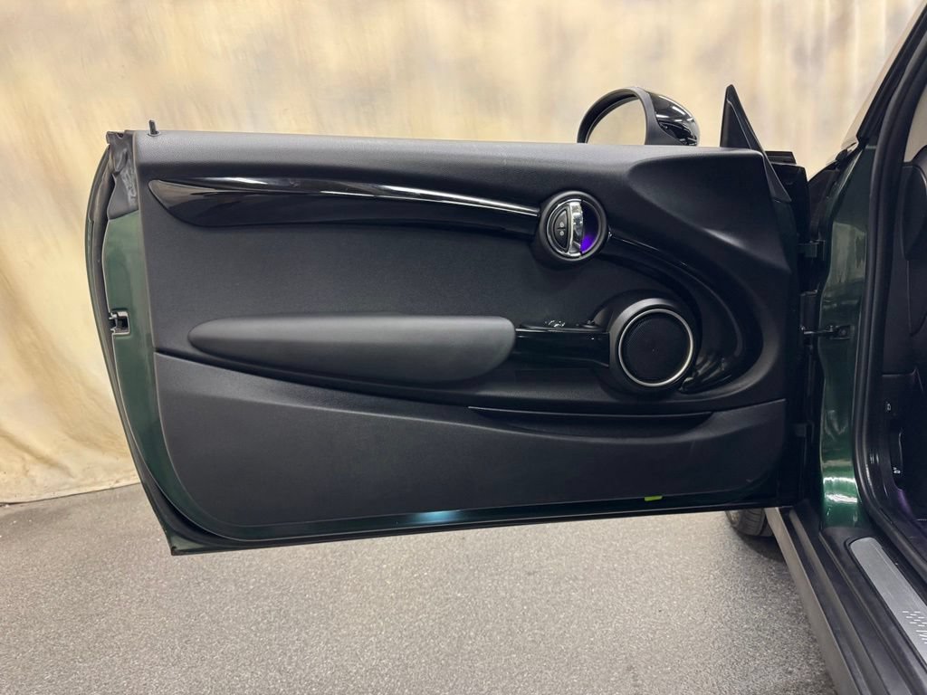 Used 2014 MINI Cooper S FWD image 12