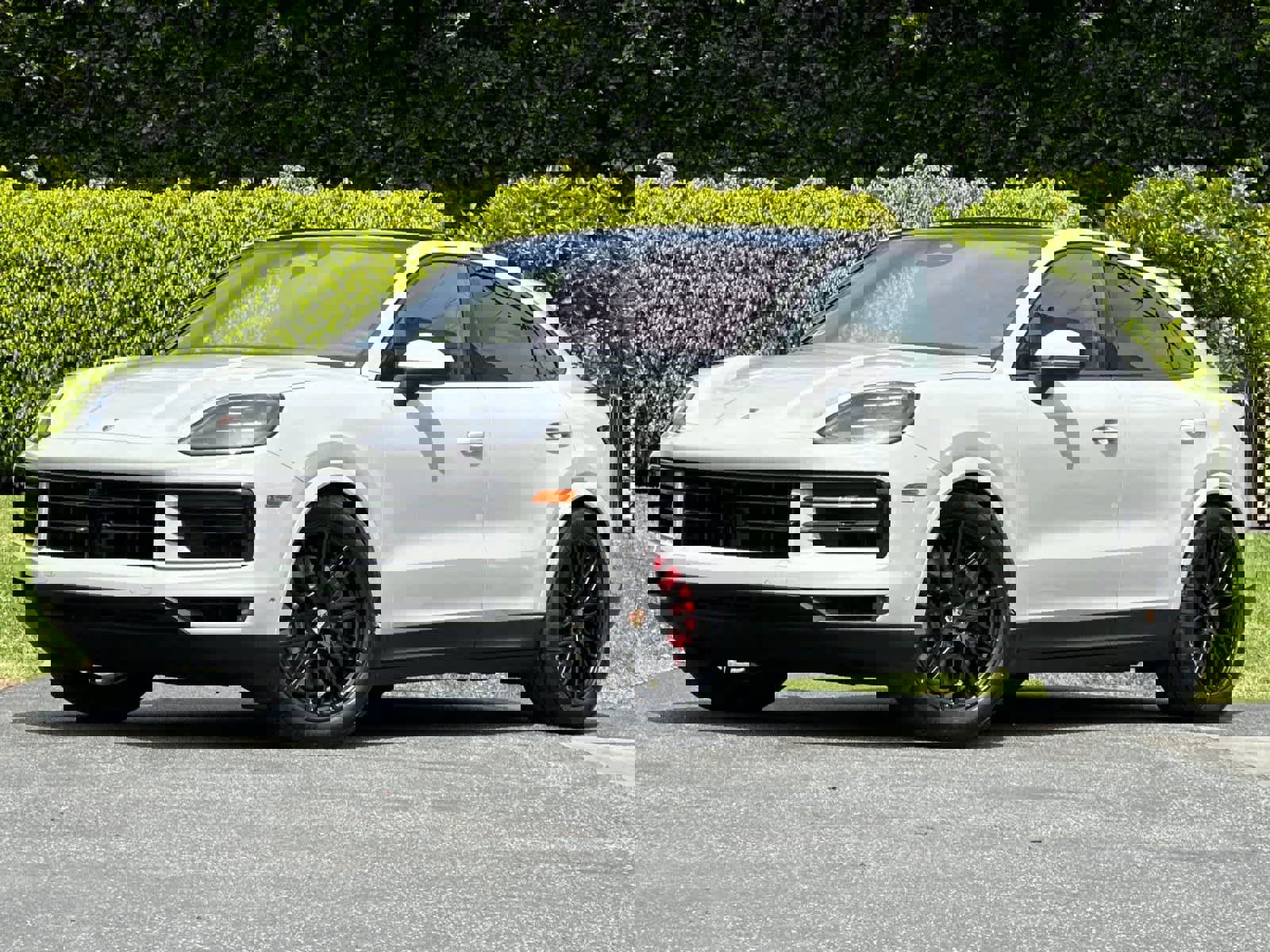 New 2026 Porsche Cayenne S image 1