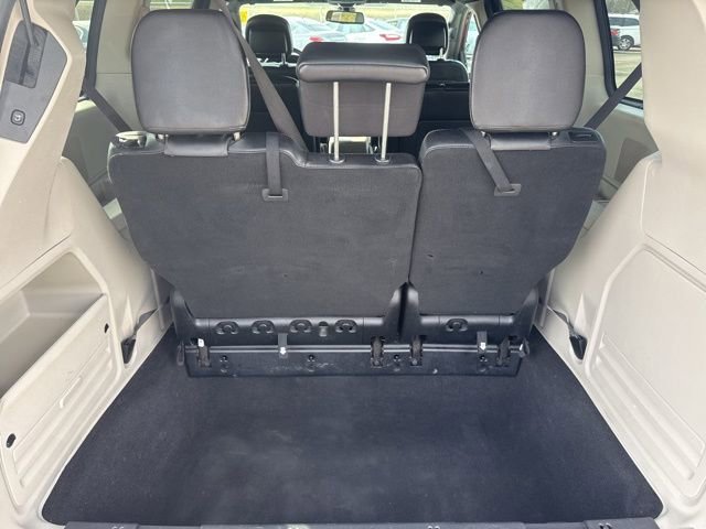 Used 2020 Dodge Grand Caravan SXT image 10