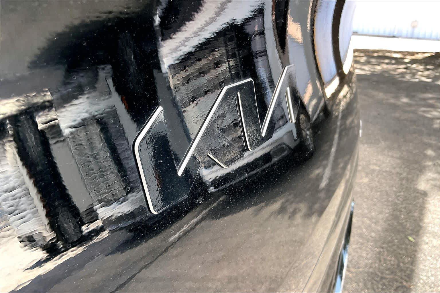 Used 2025 Kia EV6 GT-Line AWD/4WD image 30