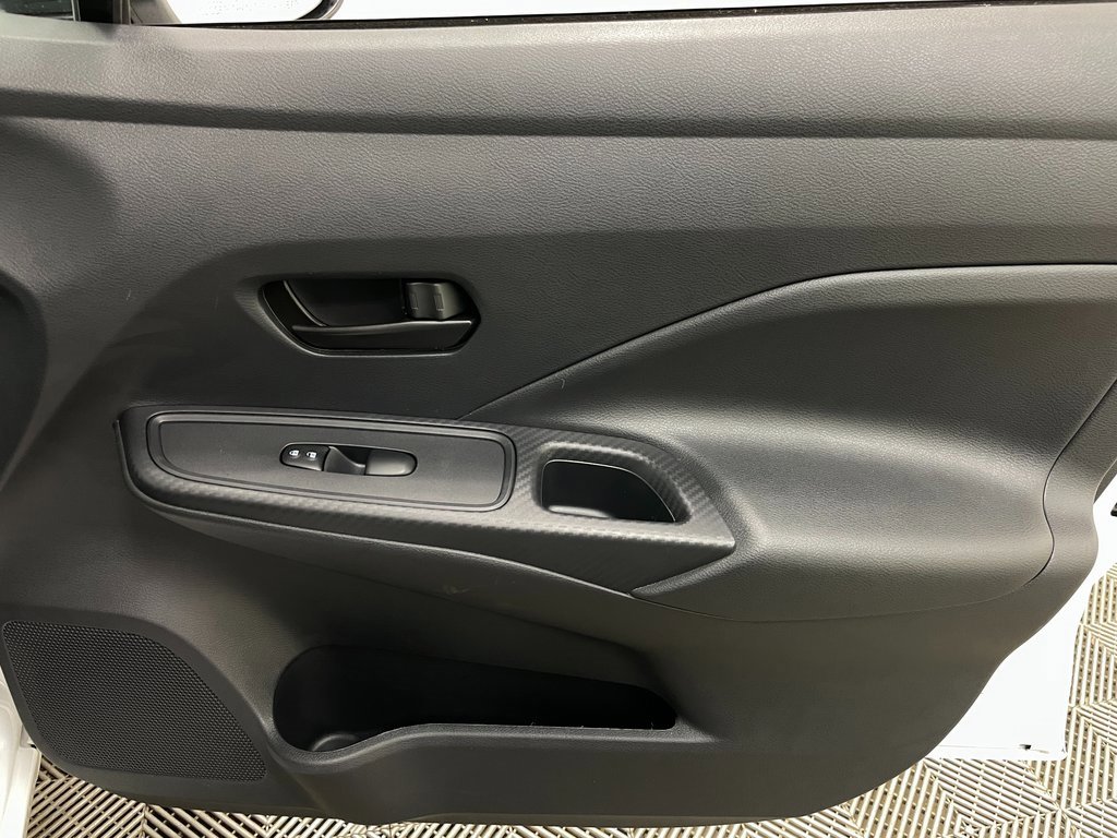 Used 2024 Nissan Versa S w/ Trunk Package image 36