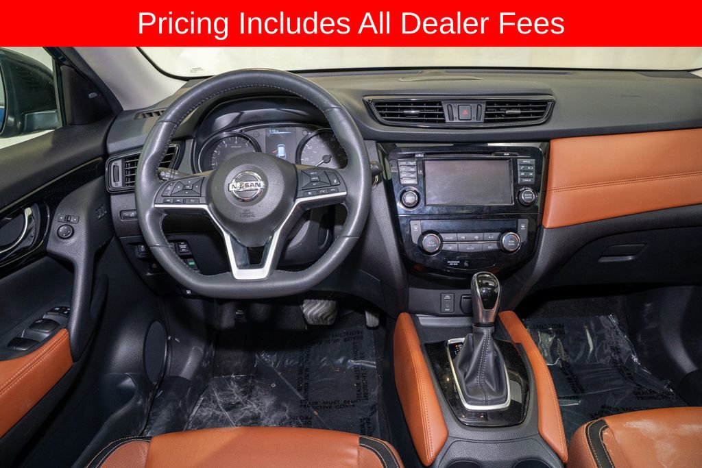Used 2017 Nissan Rogue SL w/ SL Premium Package AWD/4WD image 7
