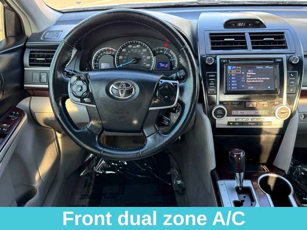 Used 2014 Toyota Camry XLE image 22