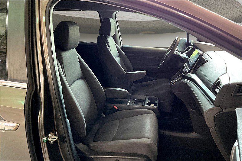 Used 2019 Honda Odyssey EX image 6