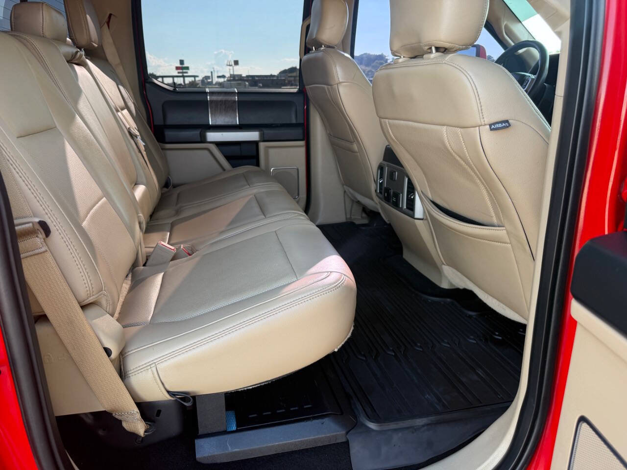 Used 2019 Ford F250 Lariat w/ Lariat Ultimate Package AWD/4WD image 43