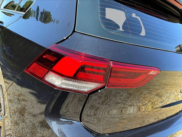 Used 2024 Volkswagen GTI SE FWD image 25