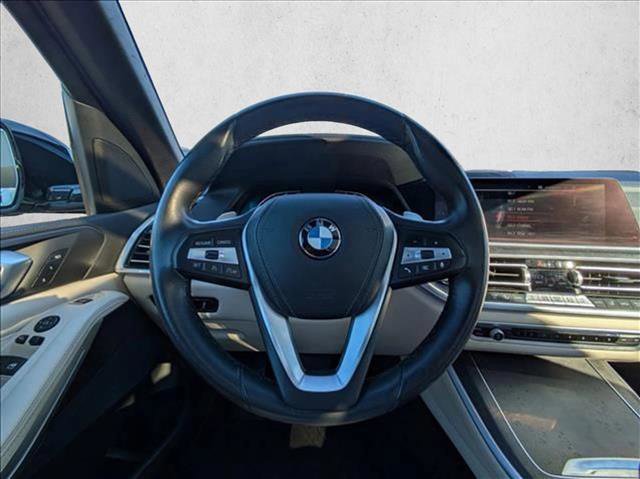 Used 2022 BMW X5 sDrive40i w/ Premium Package image 12