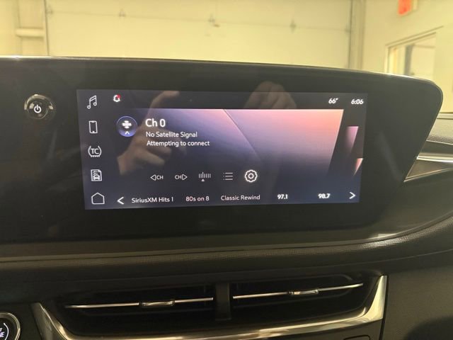 Certified 2024 Buick Envista Preferred w/ Convenience I Package image 16