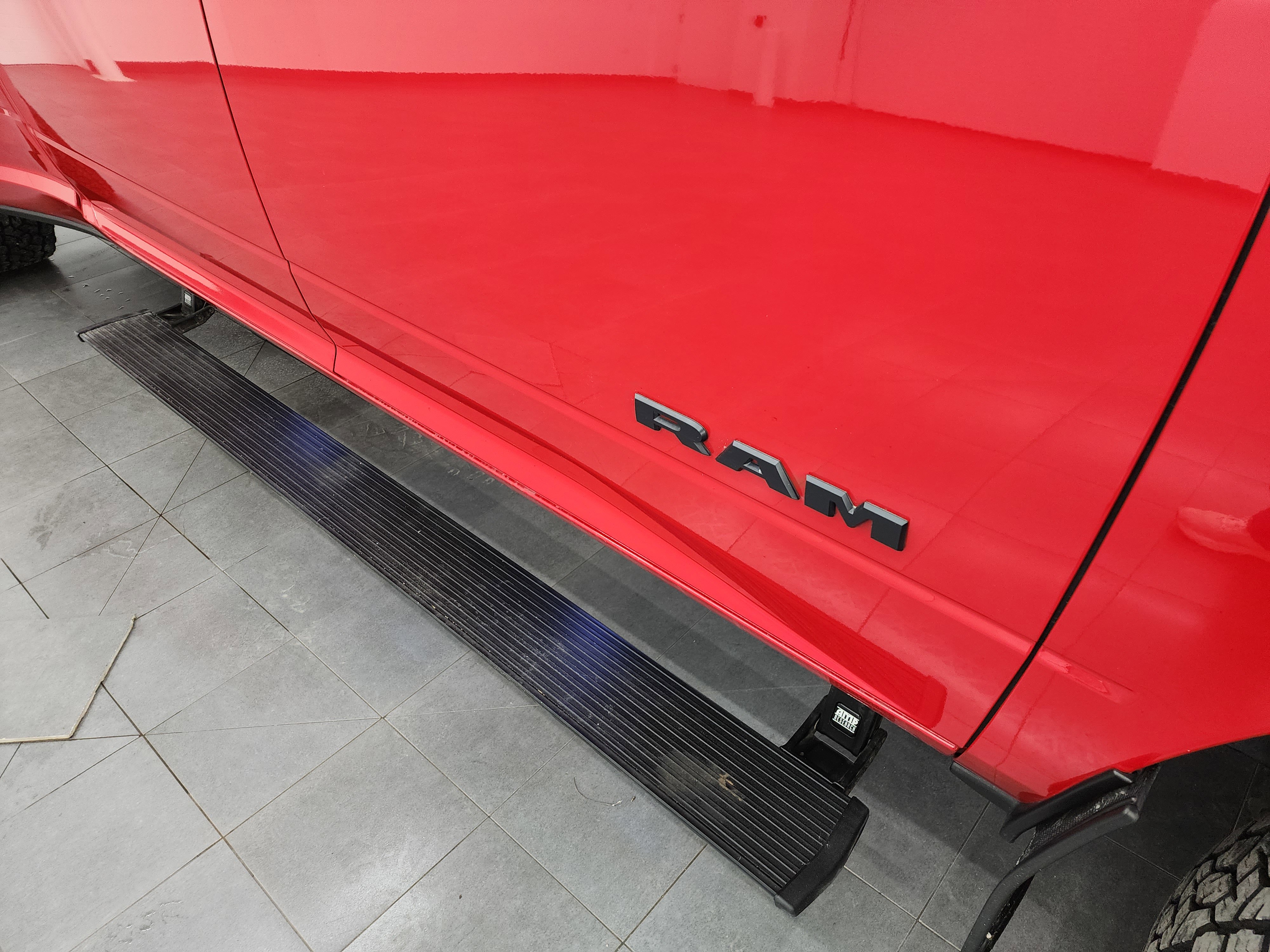 Used 2023 RAM 3500 Laramie image 28